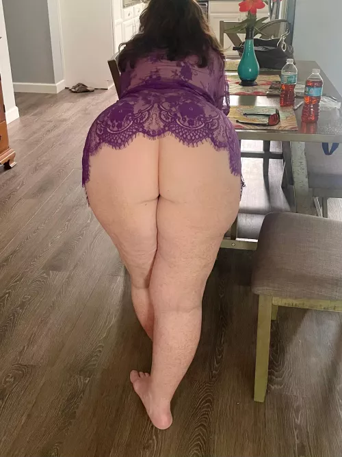 Happy hump day. 54 year old MILF