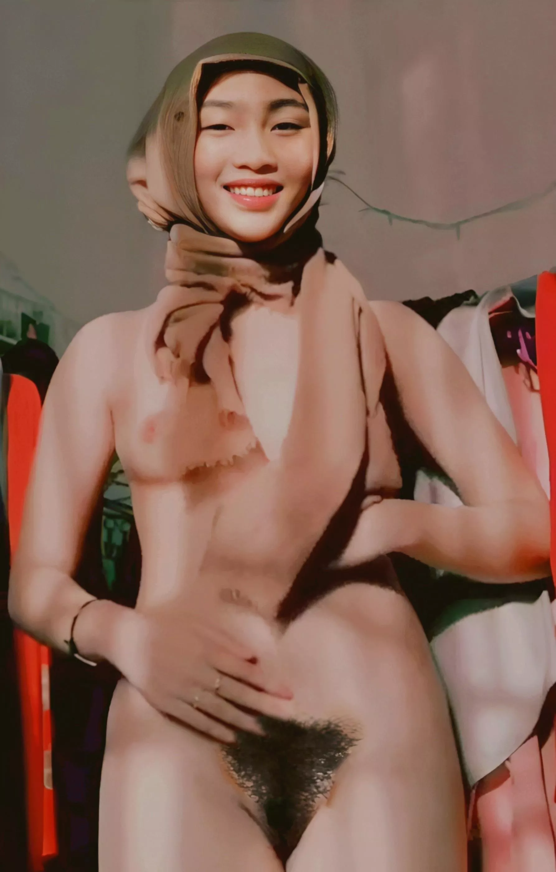 Hey it's Nia here! Today's my 18th birthday so I can finally share with you guys what I've been growing since I was 11. My friends said it's gross but I don't think so. What do you guys think? 😃