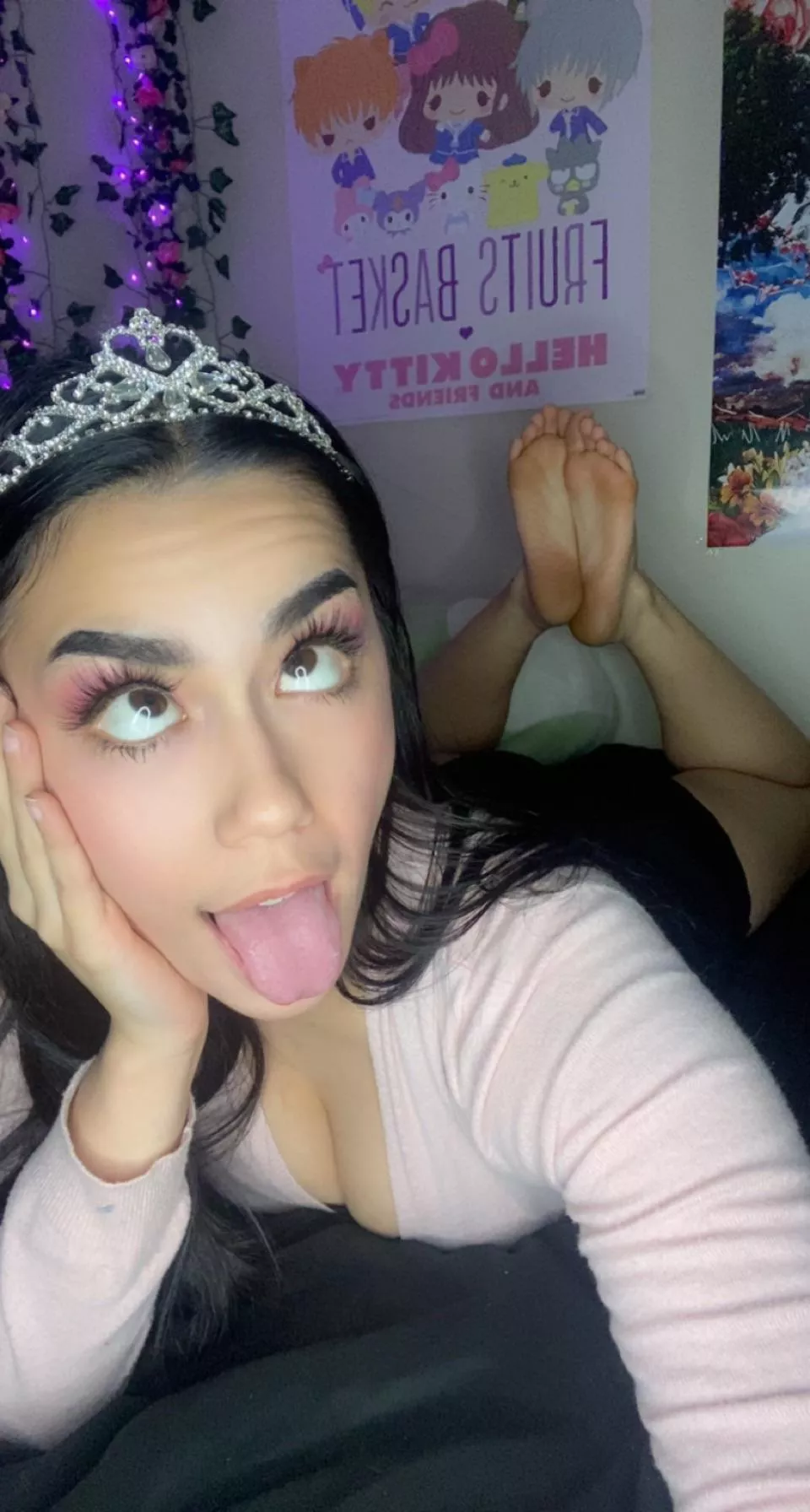 i can’t sleep 🥺