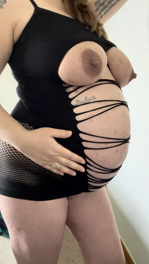 I was a dirty pregnant slut yesterday 😈🍆💦