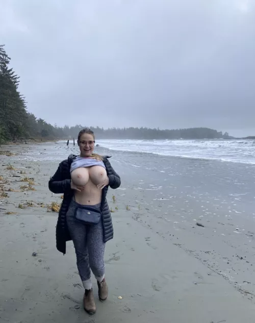 If my big tits got you rock hard I wanna see 🤤