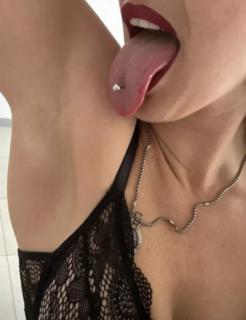 It looks soft and cute, just the way it is, do you want to try it ? Not for losers