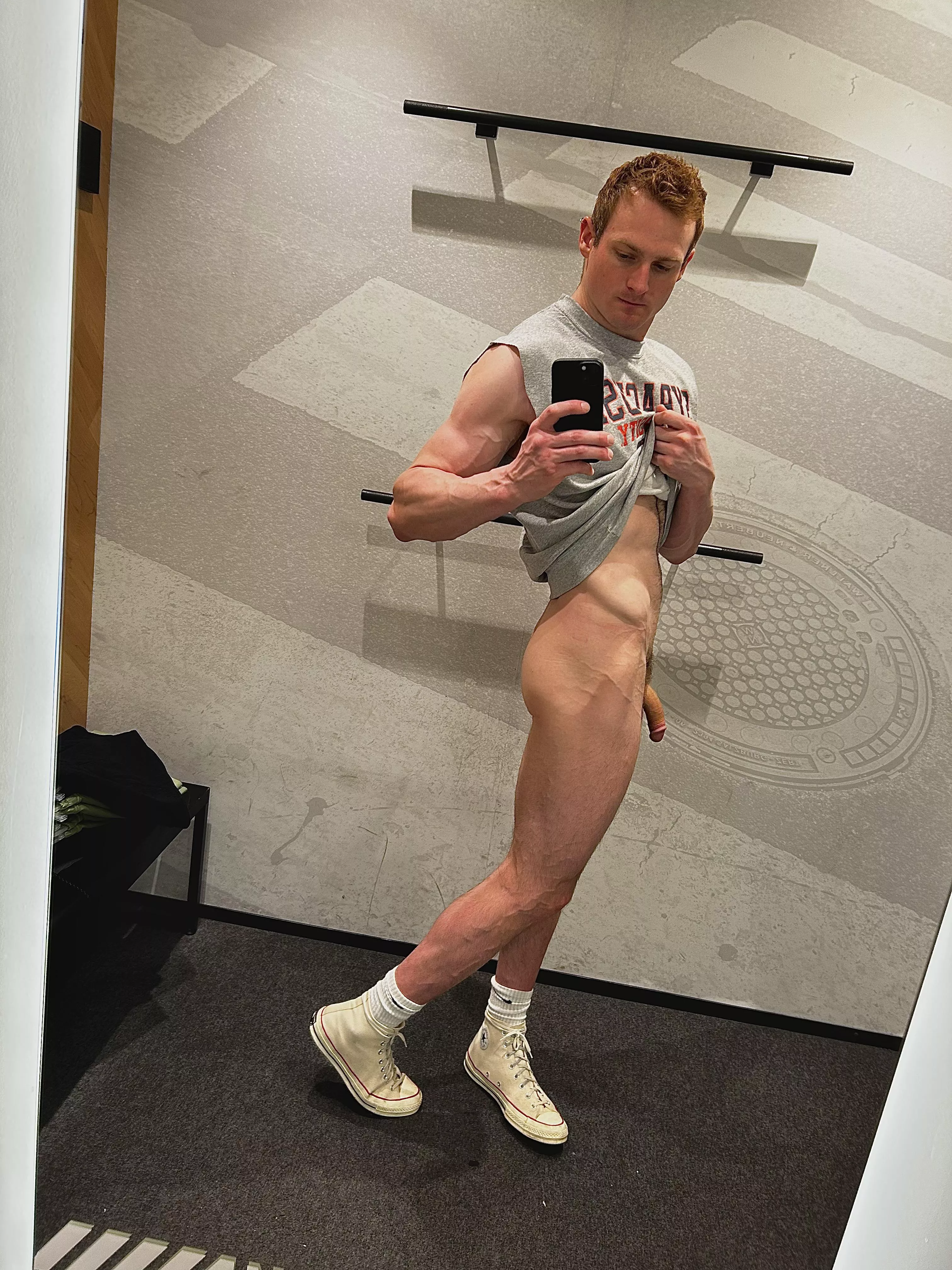 Let’s fuck around in the changing room