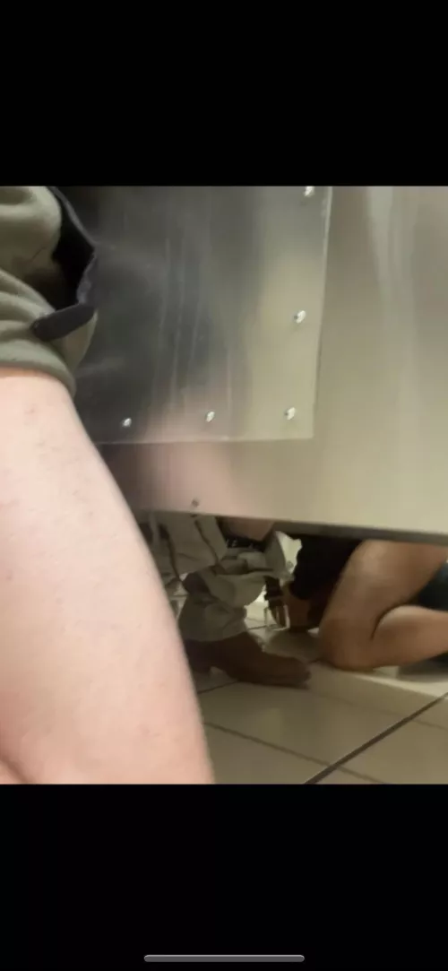 Me and a married man getting jerked off understall in the mall