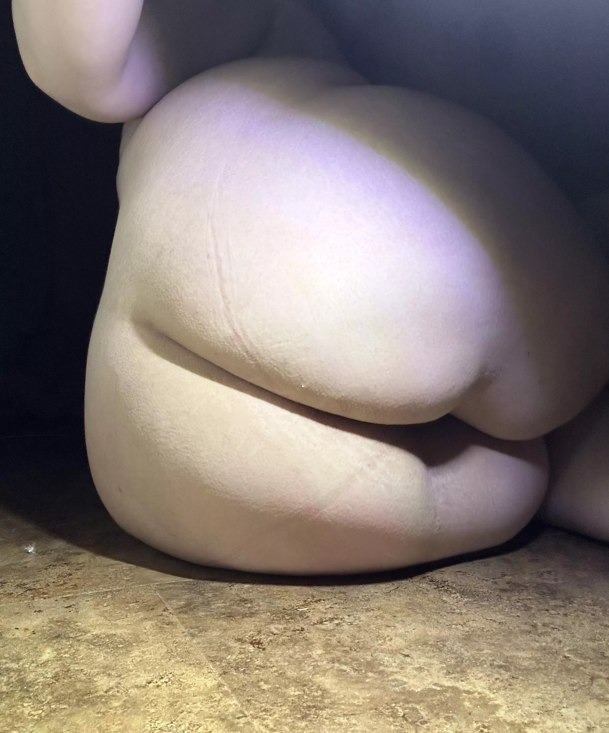 My pale white ass is so inviting