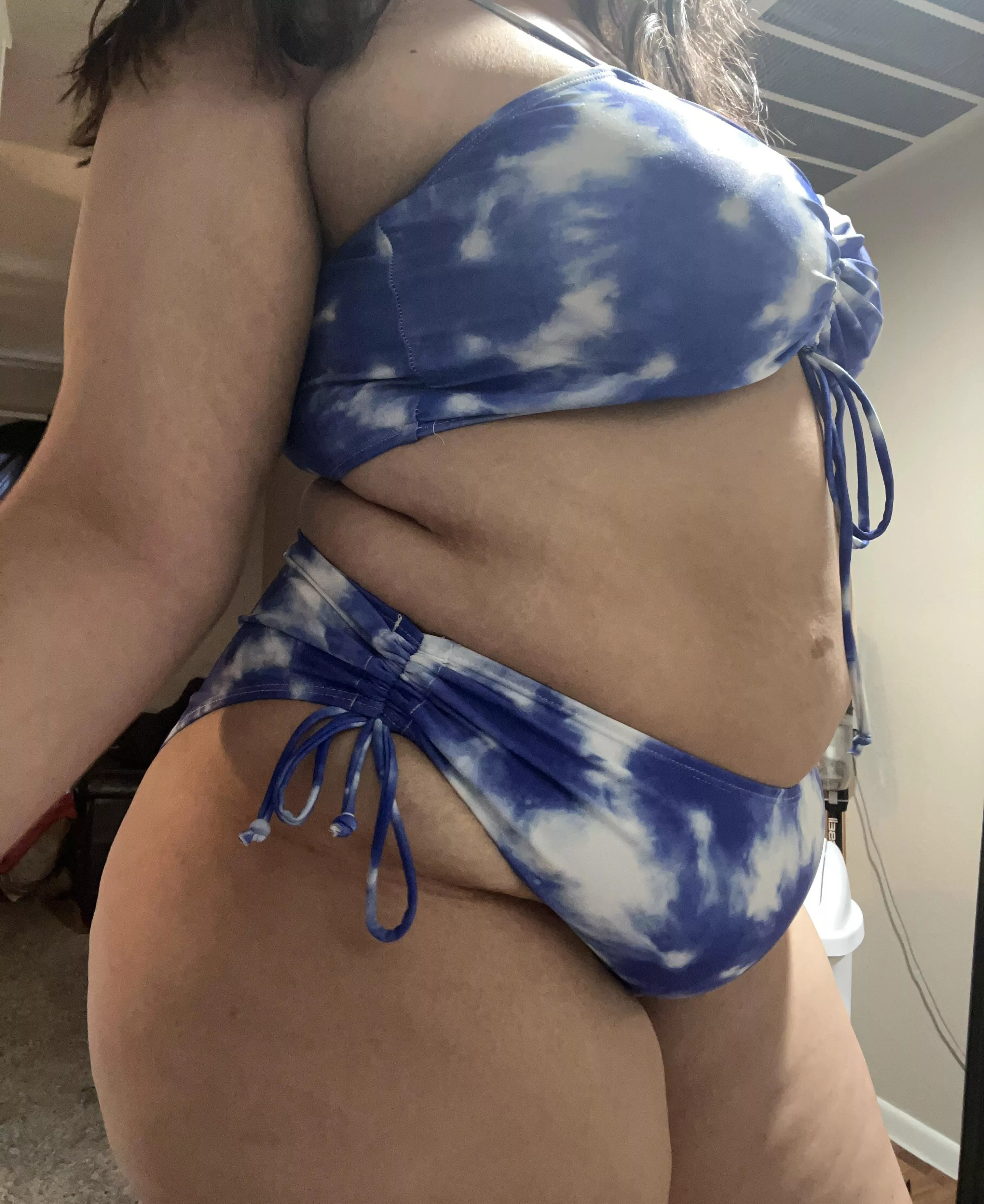 Pool sex? ❤️‍🔥