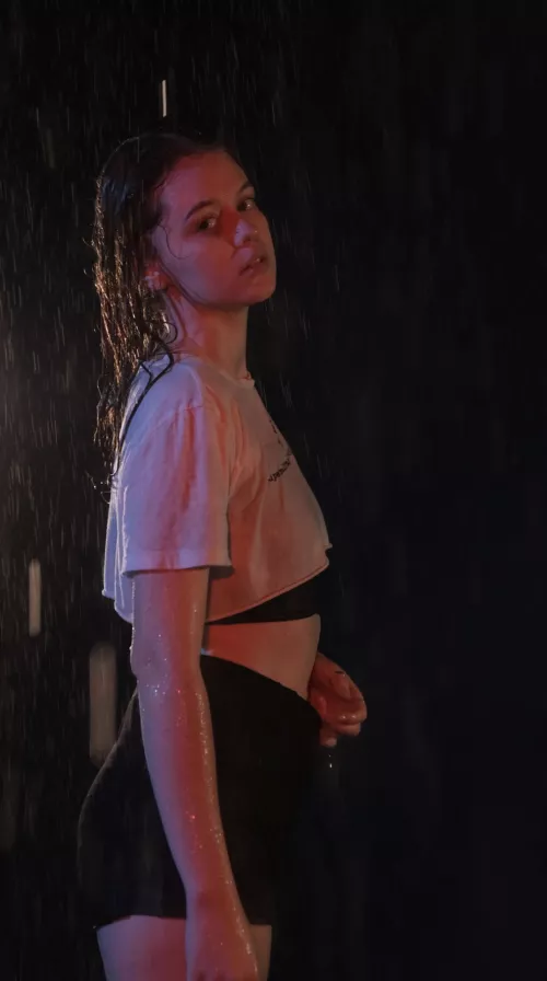 shower but make it aesthetic and hot