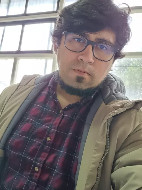 Stuck @ work send help.