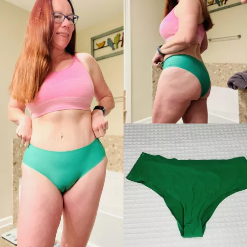 Super soft green cheek boss cheekies. All panties come with 24hr wear, a workout or 2, proof of wear pics, vacuum sealing and tracked shipping. Add ons are available! Fet and newbie friendly. [selling][usa] starting at $30