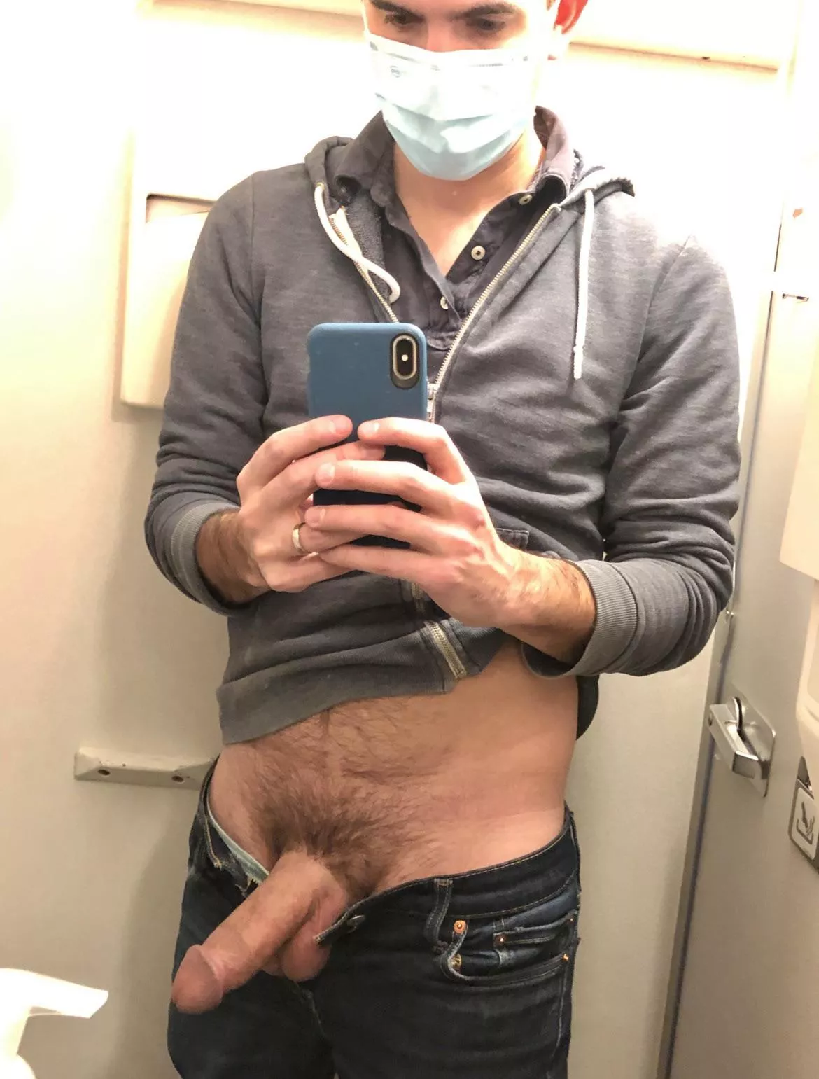 The seatbelt sign has been turned off