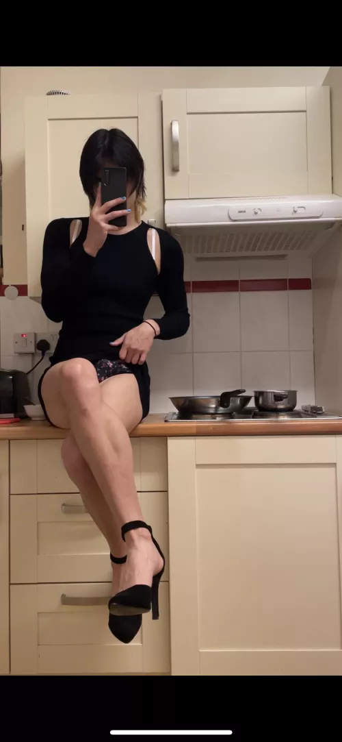 When your dress rides up during date night👀🤭