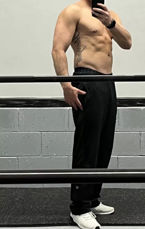 Who wants to train? 💪 [m]