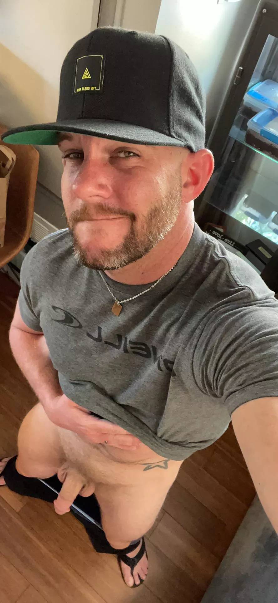 (41) Help get daddy hard?