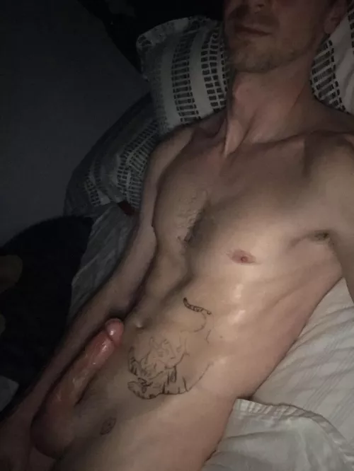 Come be the slut you wanna be 😘