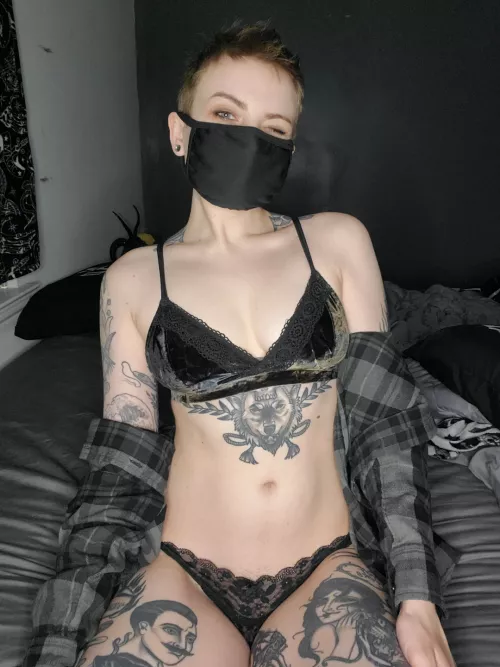 come help me undress?