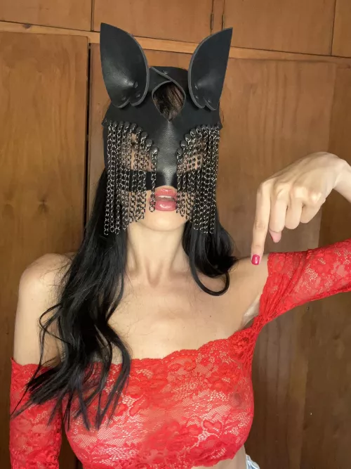 [domme] worship my body and clean my feet, I won't let you get off the ground until I see myself clean!