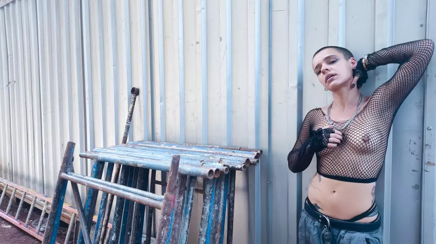 end of the world...can you handle me ?! 🔥😈