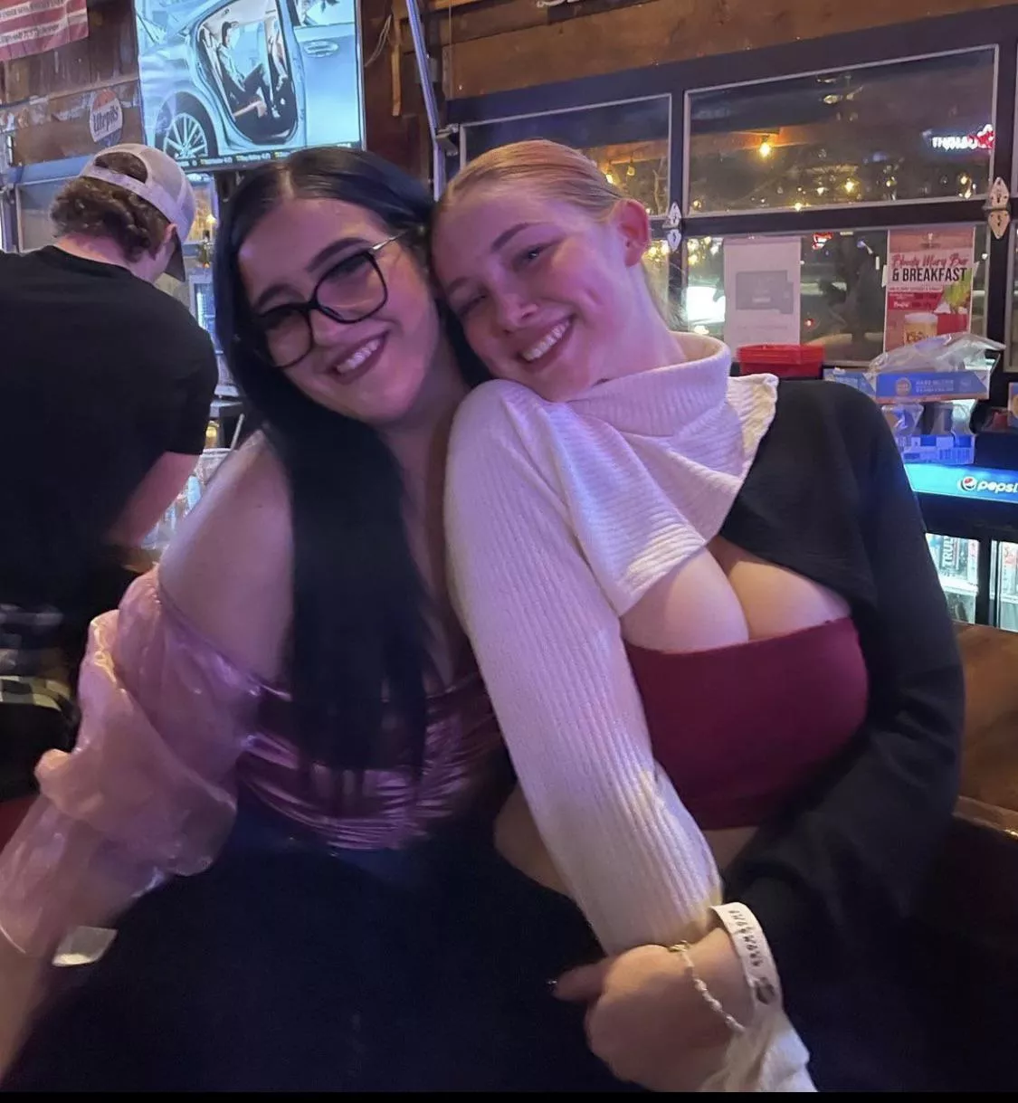 Glasses knows she doesn’t stand a chance against those cannons