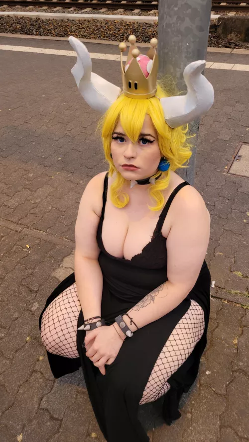 Have you seen the super mario movie yet? I think bowsette should get her own film too 🥰