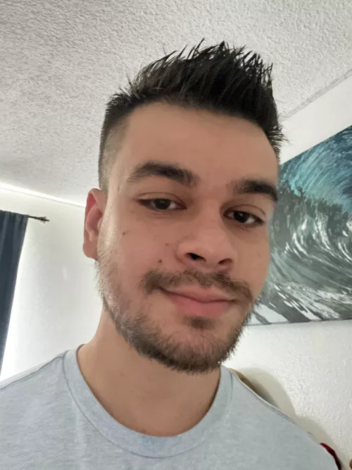 I hate posting pictures here now, but I felt cute today ♥️