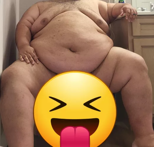 Just a big boi chilling