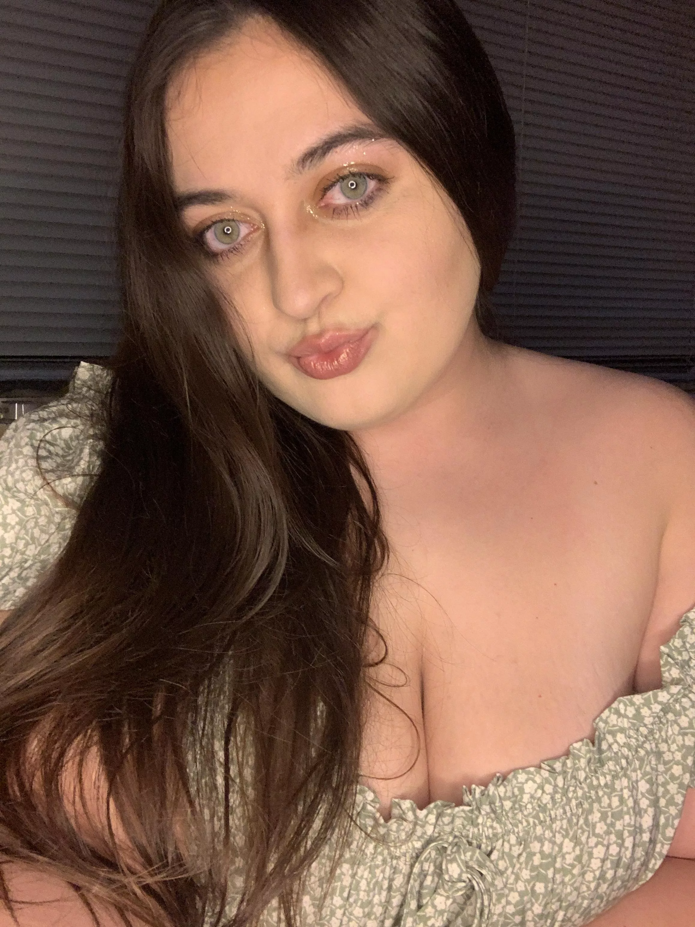 Leave a ❤️ if you like what you see