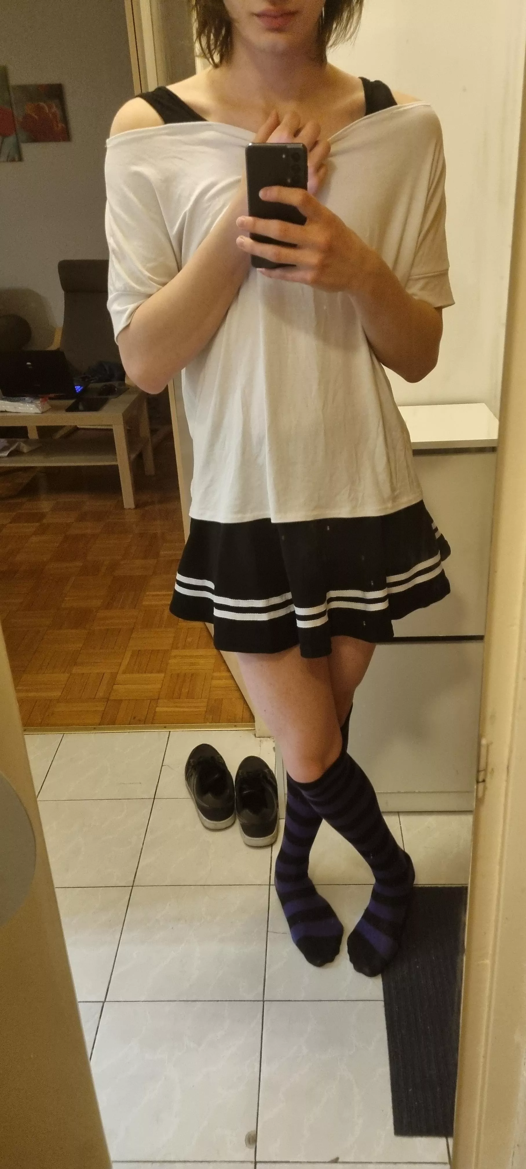 outfit check. how do i look?