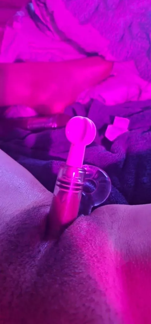 Reddit dared me to pump my clit as much as I could while using my biggest anal toy 🙈
