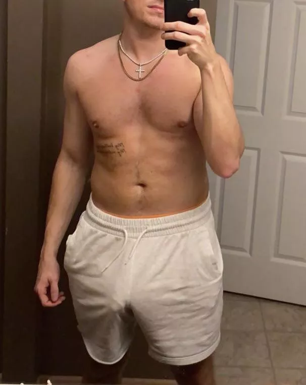 The usual WFH bulge 😏