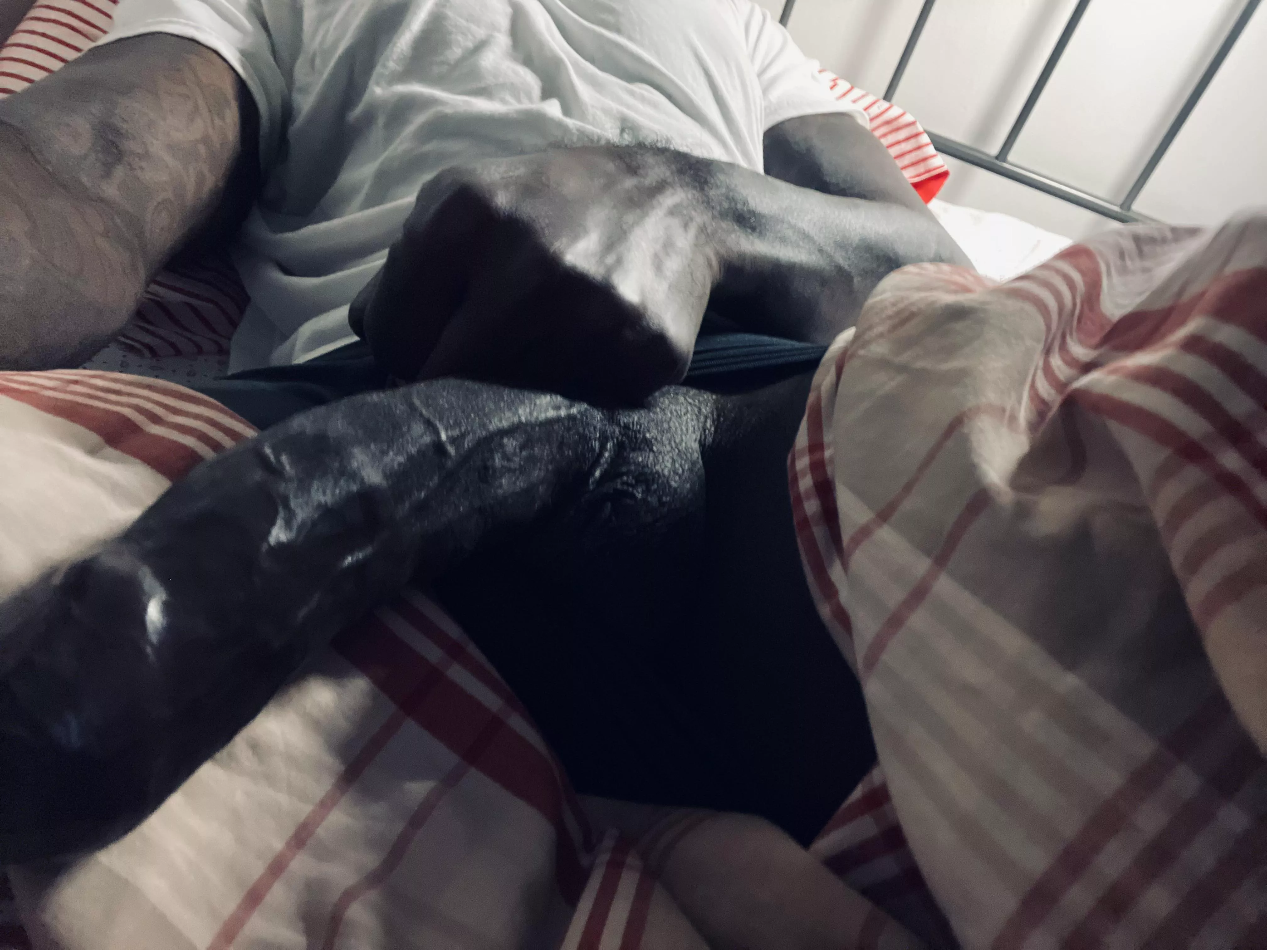 Two hand Tornado content tonight for my supporters only