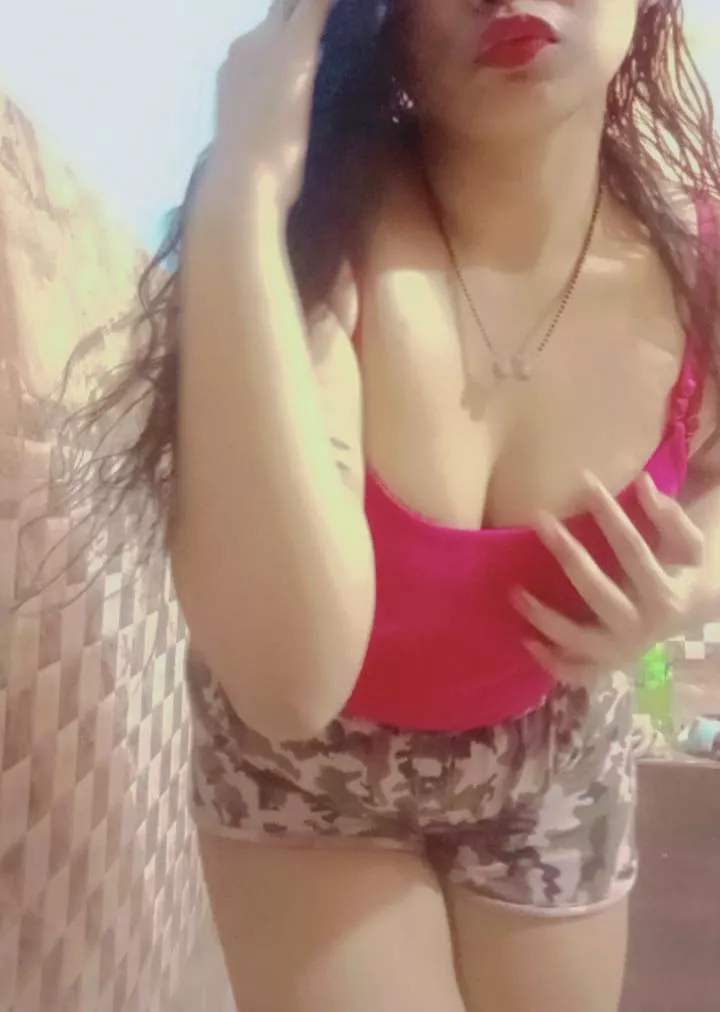 Wanna see me more 💦💋👅👙🙈 [f]