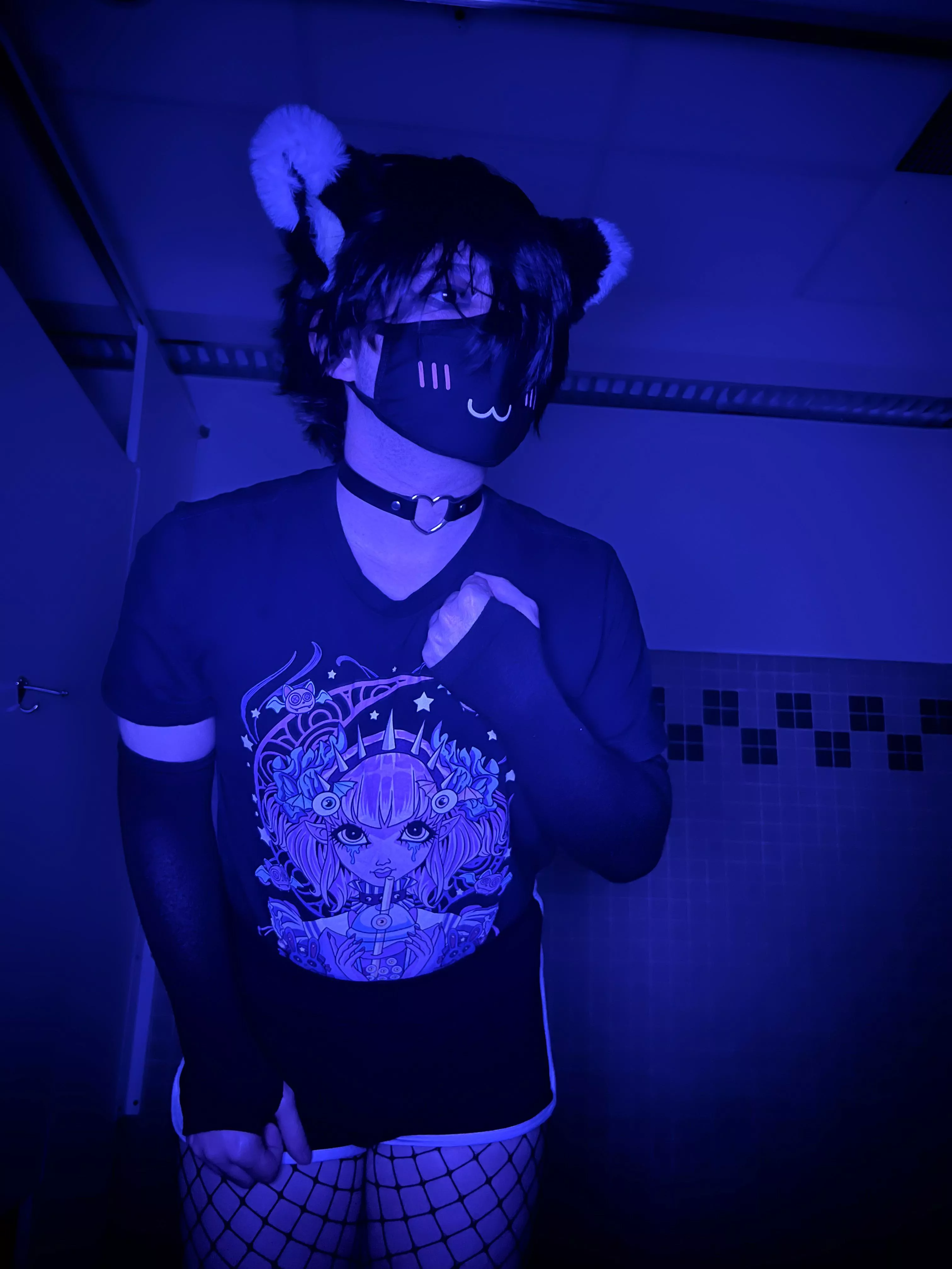 You got my attention ;3 (First time using an eyeliner)