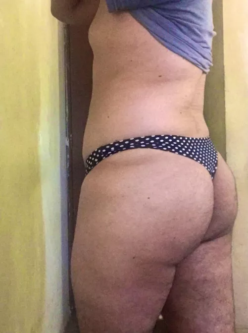 28yo. Do you like big fat *ss???