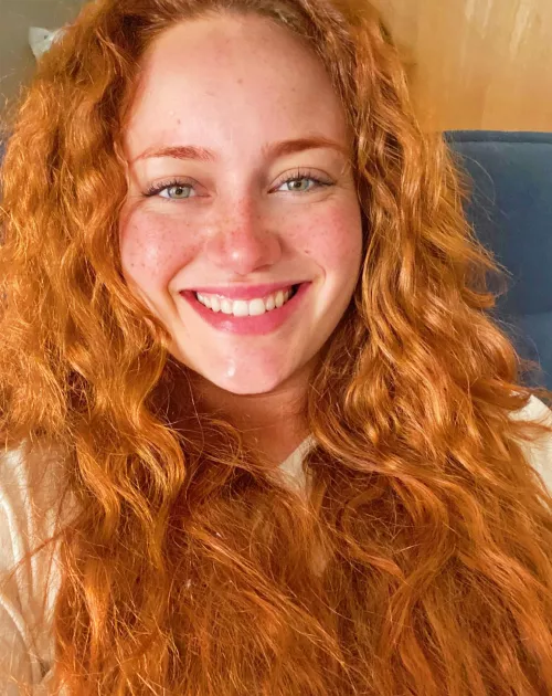 Curly hair, coz I don’t care. Little lion