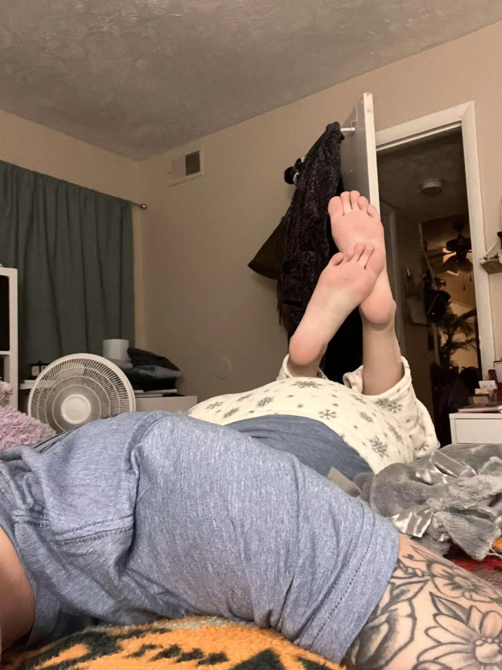 Feeling very lazy today. Anyone up for some company?