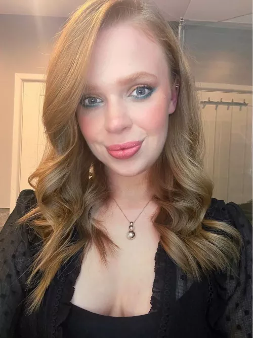 Hey ladies 25 f from the UK here, get at me :)