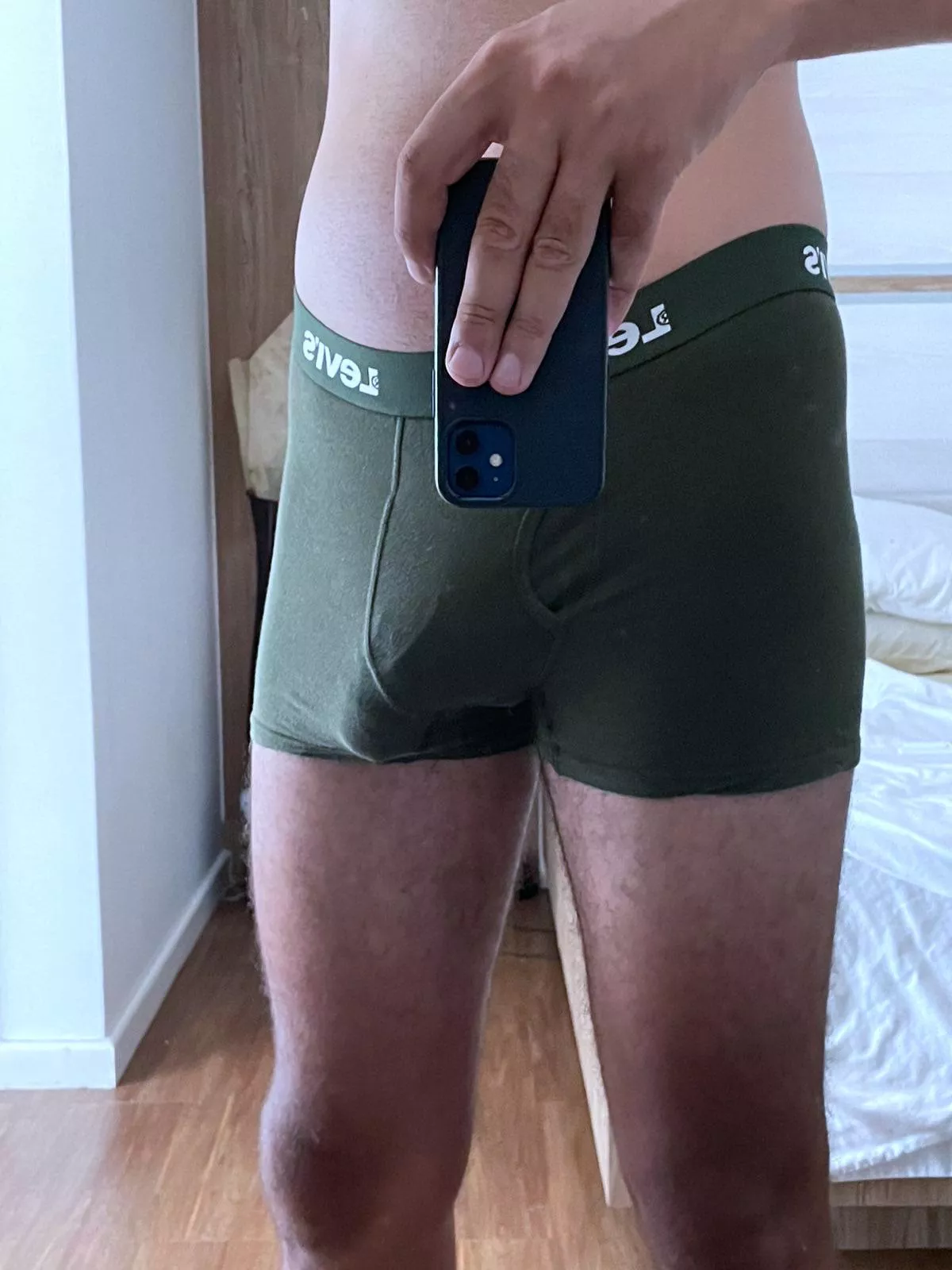 I know my girlfriend browses this sub… let’s see if she recognises my bulge