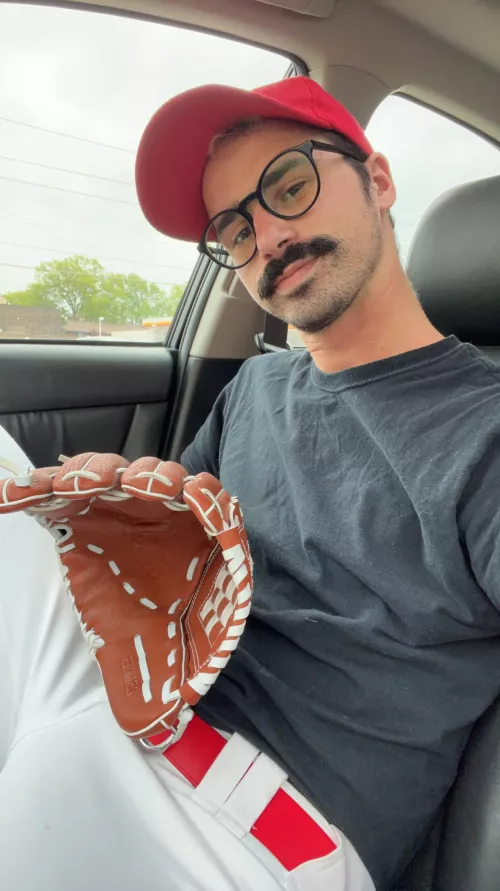 In need of a good pitcher 🥎