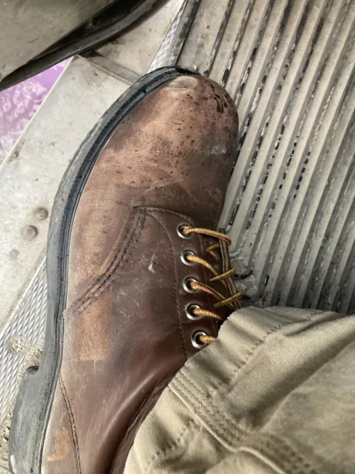 Long story short yesterday I ended up stepping in wet concrete on the job and didn’t want that shit to dry so I power washed my boots off as soon as I could and I ended up doing this to one boot , anything I can do to fix it? Red wing 2233s