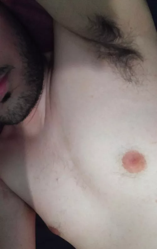 musky and horny 😈