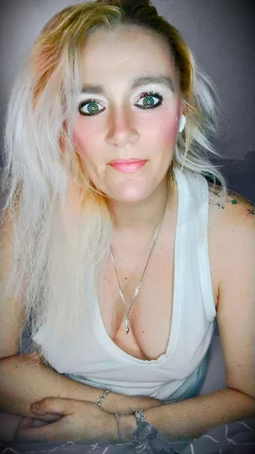 No bra needed. Let me hang.