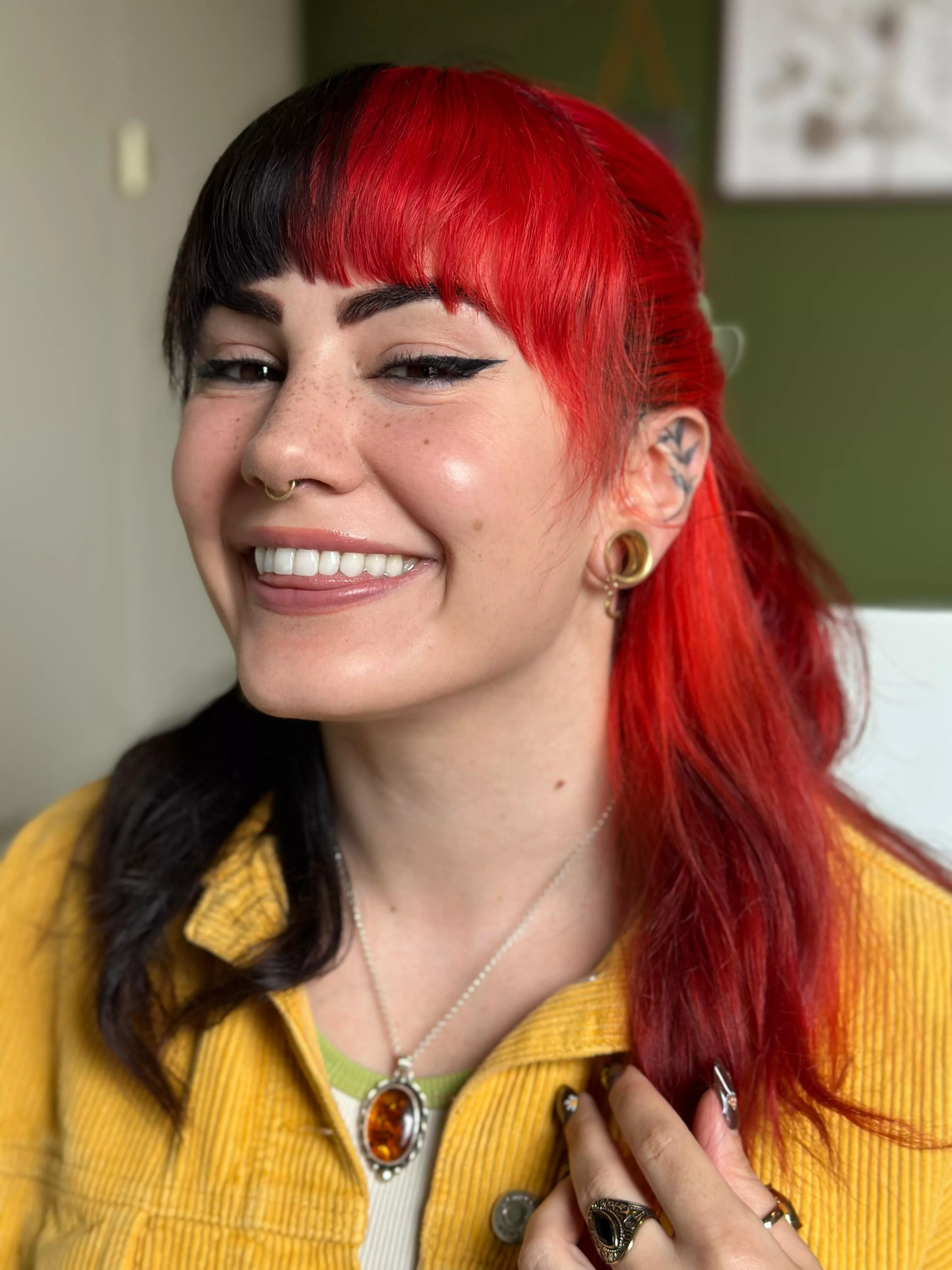 Not a nude but i got a cute jacket which made me happy 😊