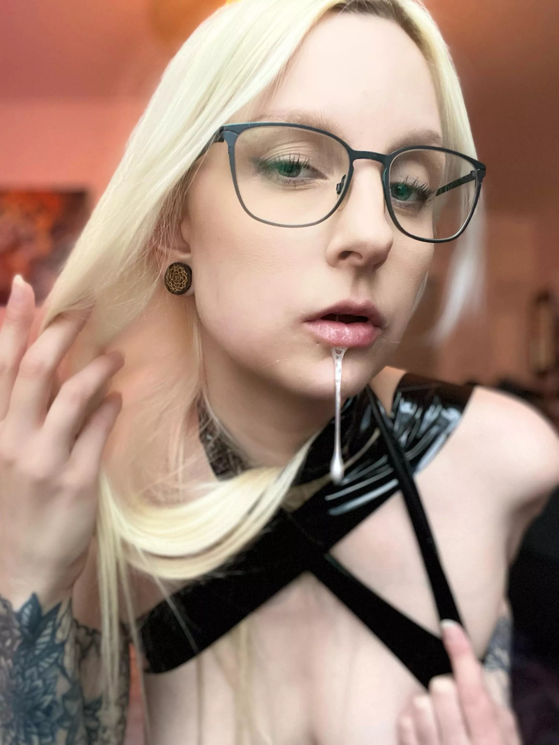 [oc] I would love to drool all over you 😍