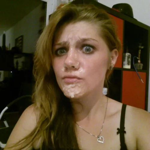 Please fill me up and make a mess💦