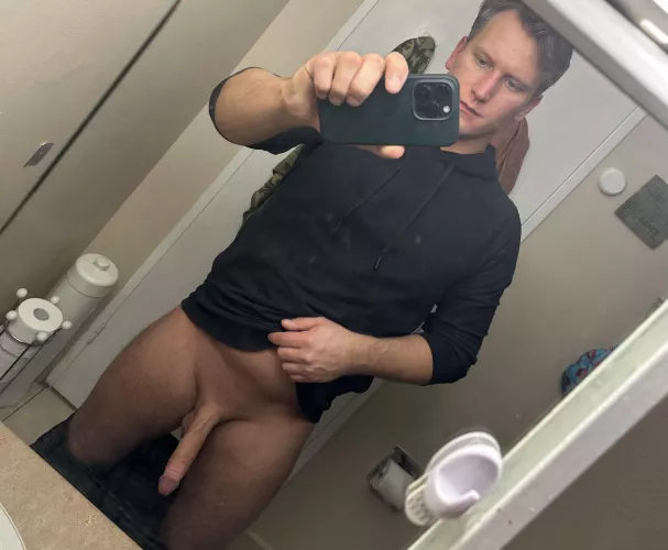 Quick washroom shot.