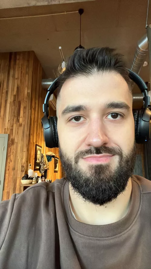 Sometimes it is indeed very nice to go to the coffee shop and chill put