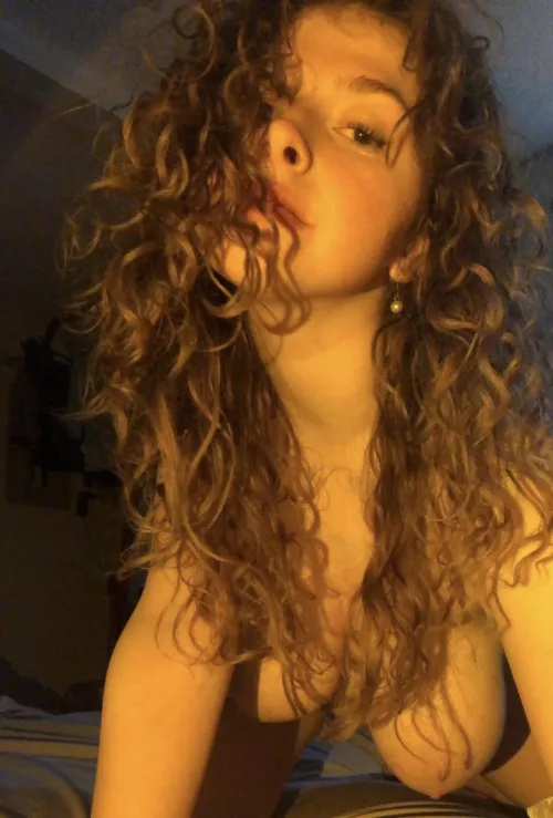 wanna pull my curly hair?