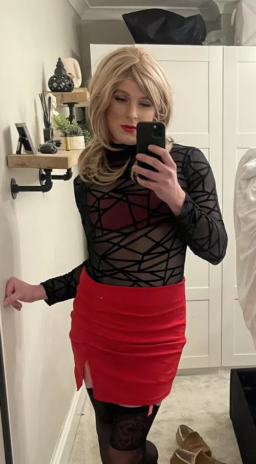 Who wants to Cam? @zoe_keyescd