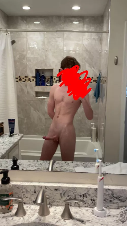 18, Texas, looking for hung, attractive dudes who are very chill and down for whatever. Face is a must. Send face and asl when you add. Snap: jack20233289