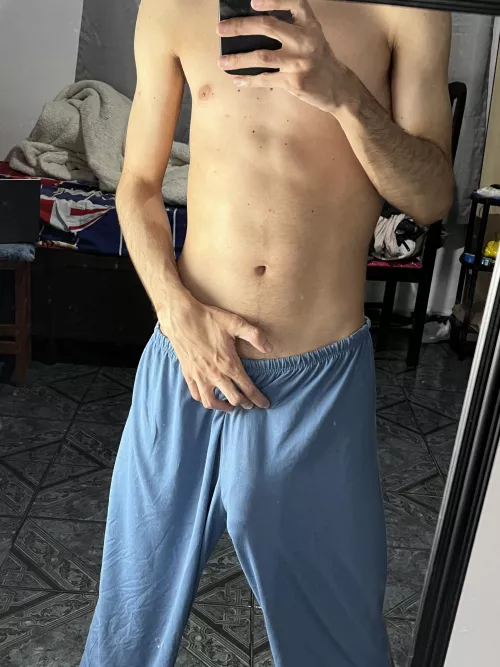 20, comment if u wanna Highschool surprise in ur DMs